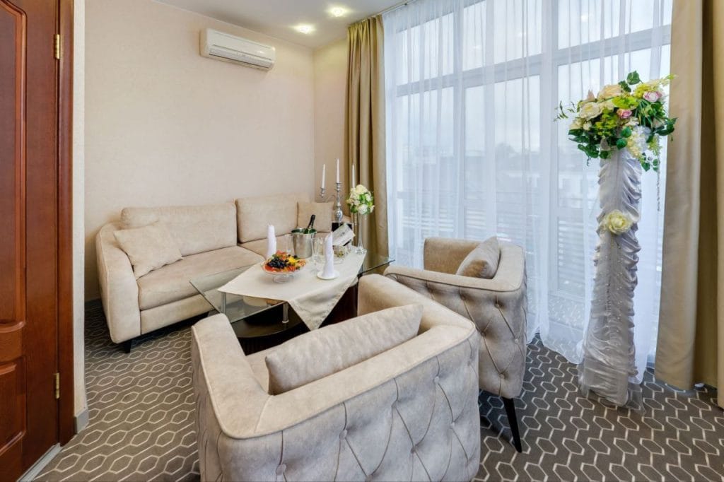 Молодоженам 3